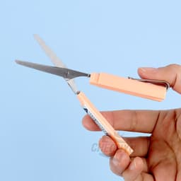 ちいかわ スティックキル携帯用はさみ 4
