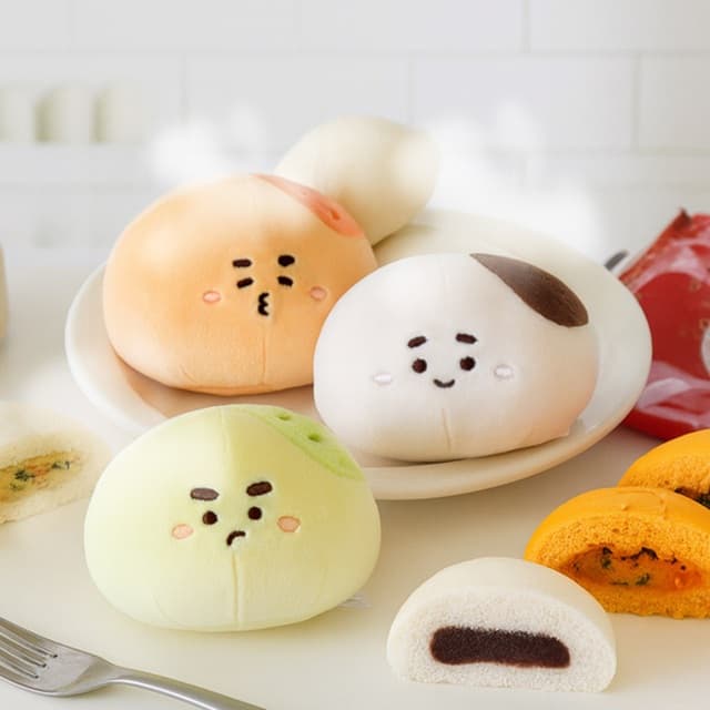 [キキクォッカ]モチタウン 肉まんホットパックぬいぐるみ 1