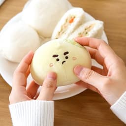 [キキクォッカ]モチタウン 肉まんホットパックぬいぐるみ 5