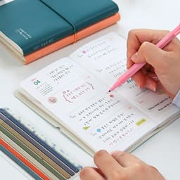2027 今日の温度 スリムウィークリーダイアリー（日付式・手帳型・週間） 3